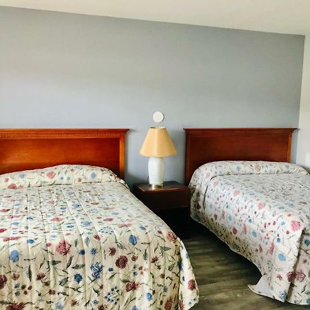 Legacy Inn & Suites Of Λίμνη George Εξωτερικό φωτογραφία