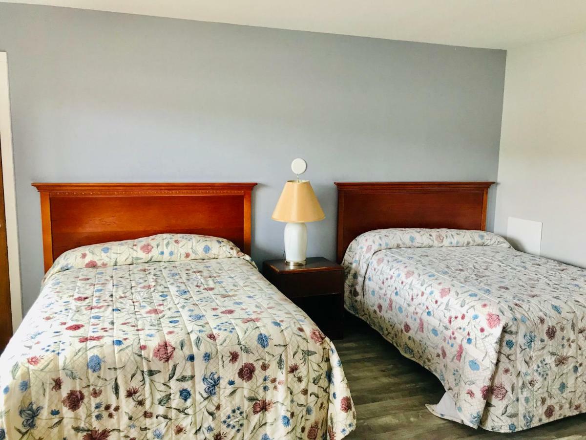 Legacy Inn & Suites Of Λίμνη George Εξωτερικό φωτογραφία